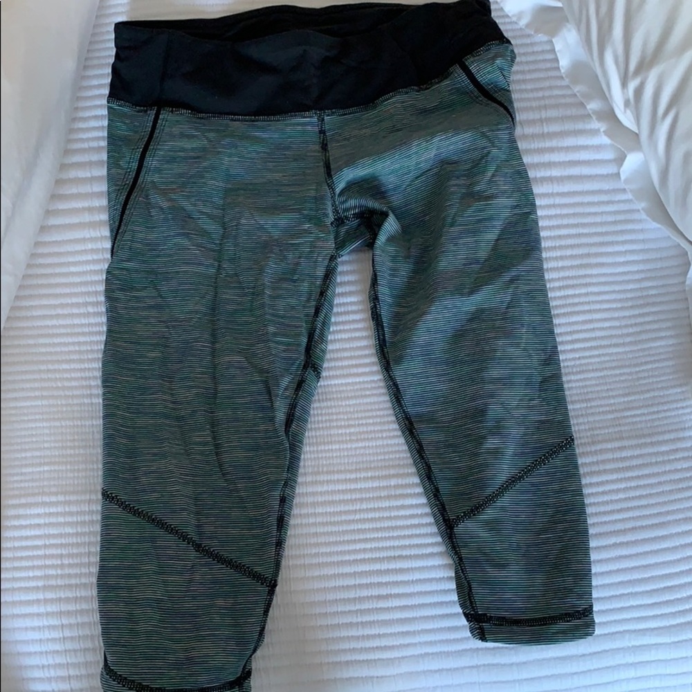 Lulu lemon cropped pants